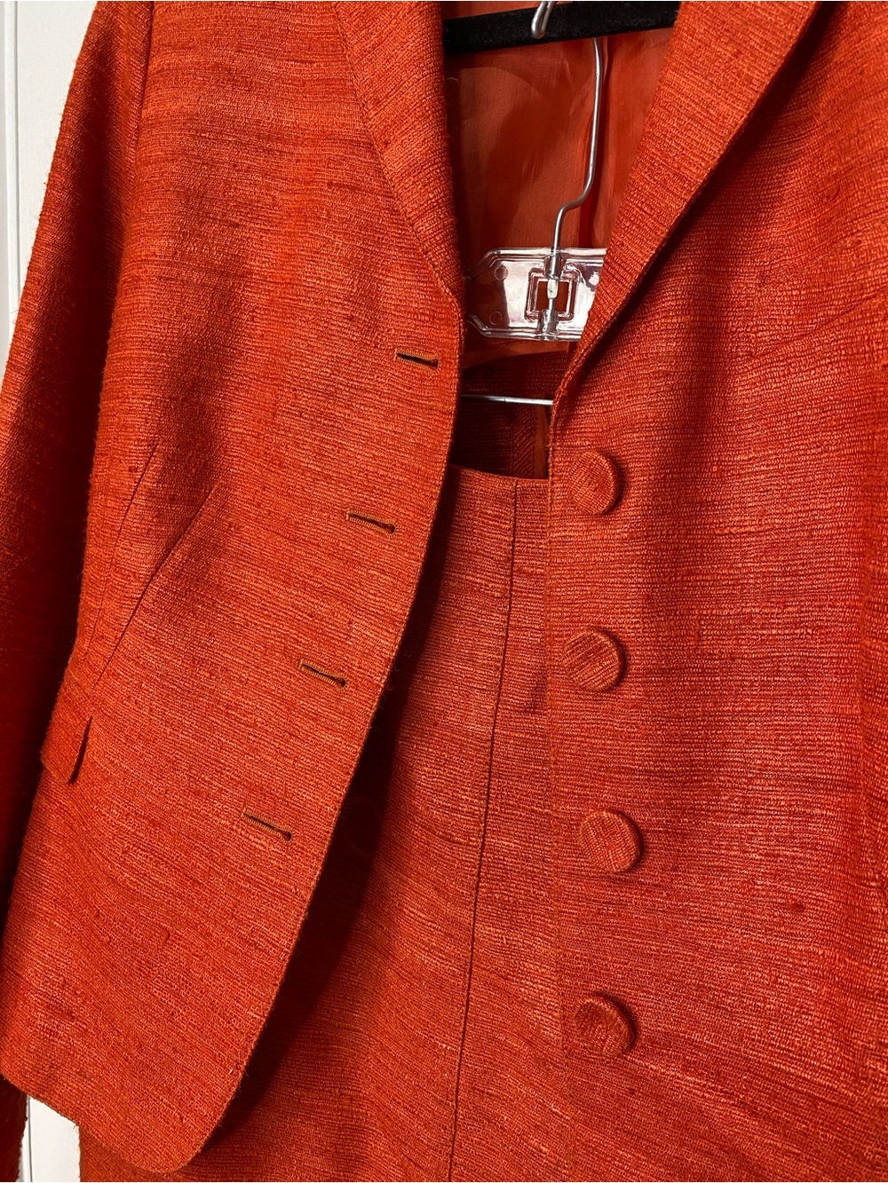 Akris Punto Saks Fifth Avenue Vibrant Orange Women's Blazer and Skirt Set - Picture 2 of 11